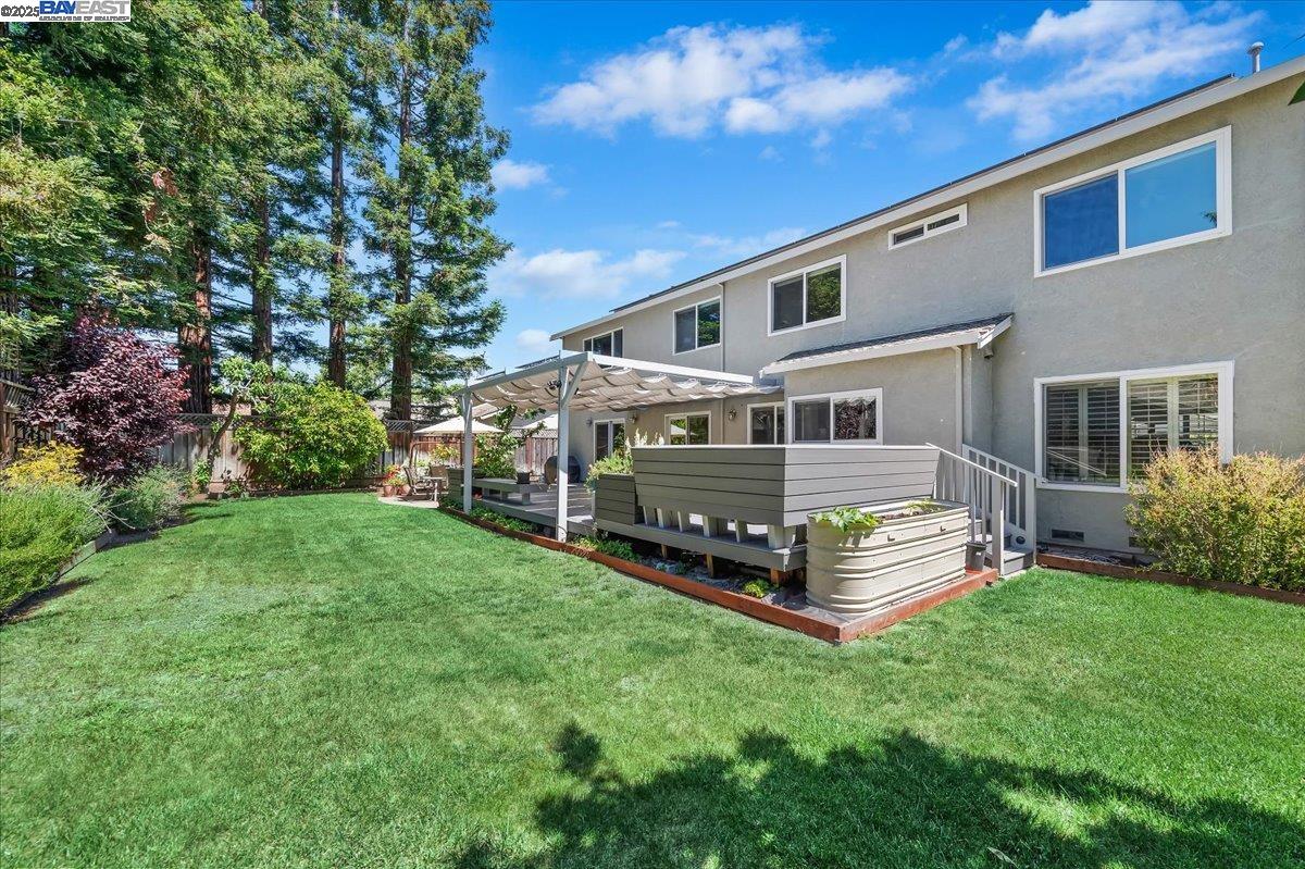 3228 Clifford Cir