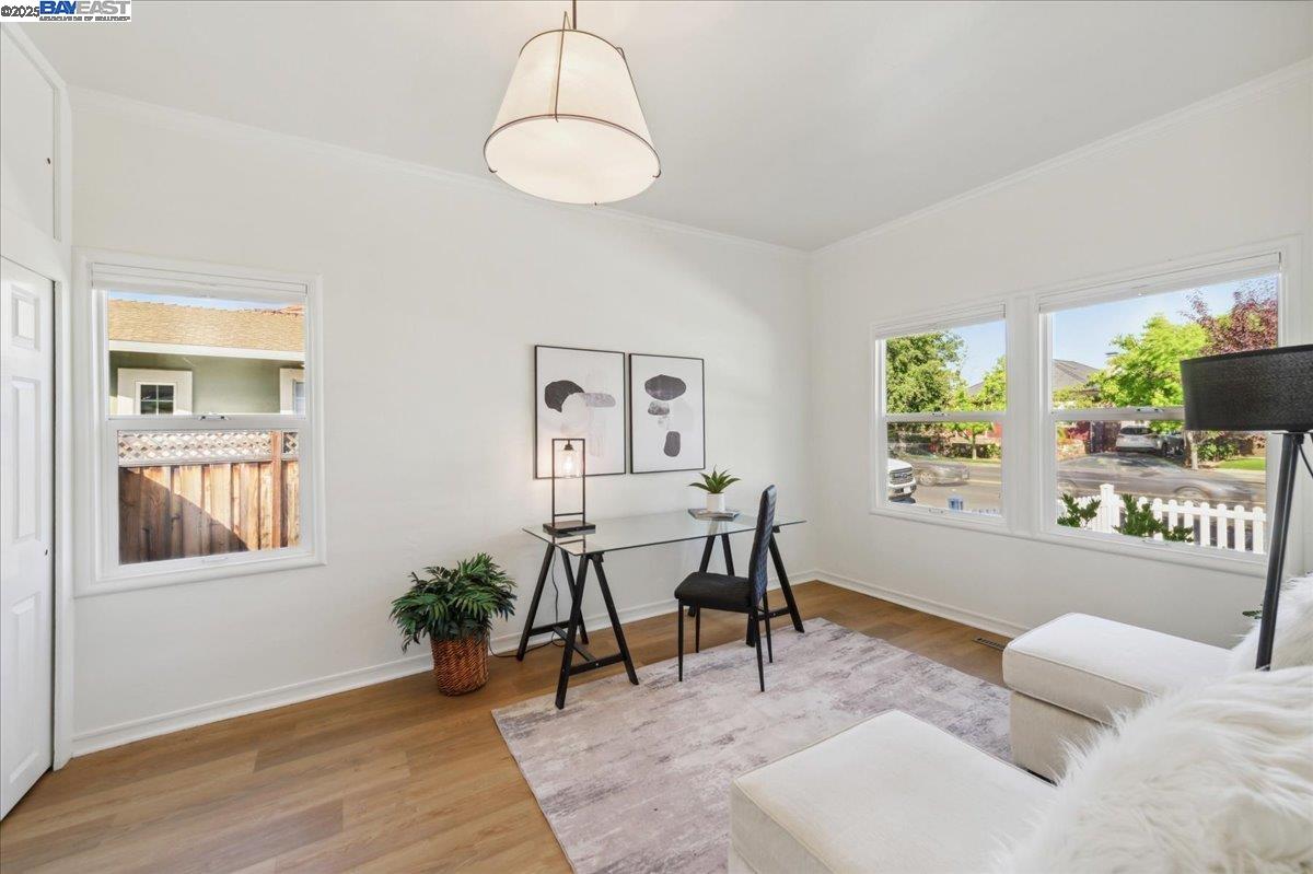 2542 Fourth St, Livermore