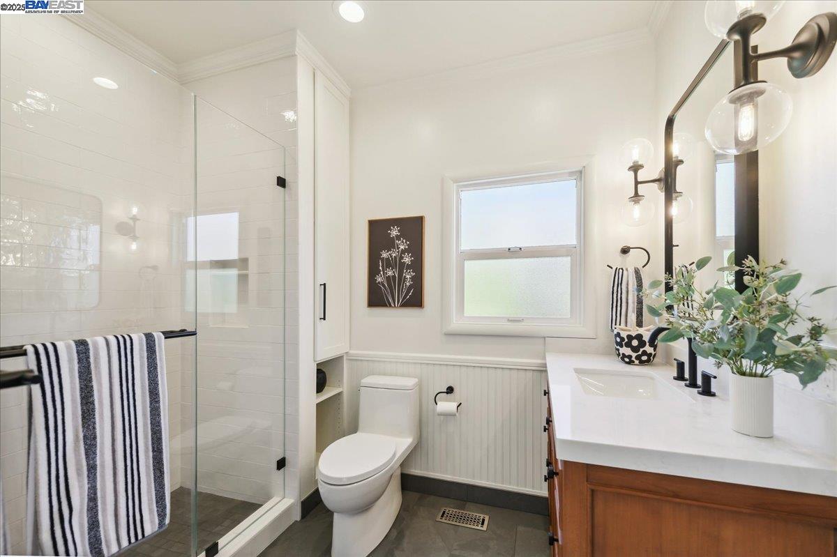 2542 Fourth St, Livermore