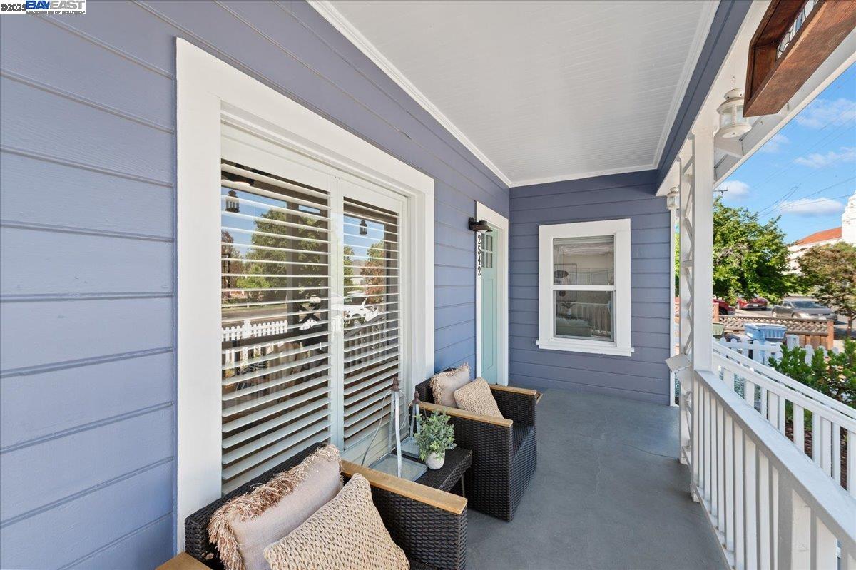 2542 Fourth St, Livermore