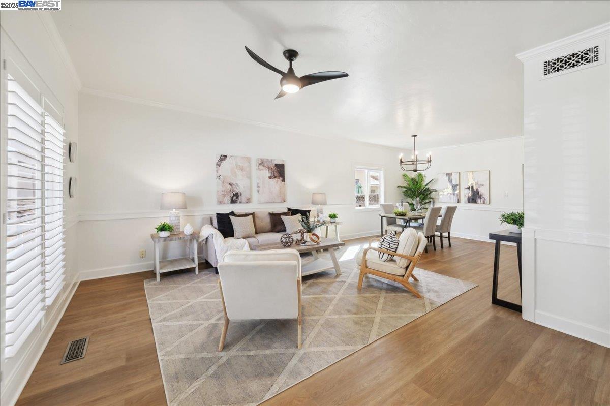 2542 Fourth St, Livermore