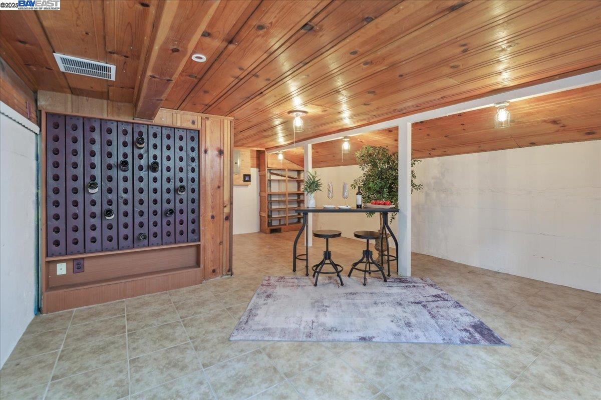 2542 Fourth St, Livermore