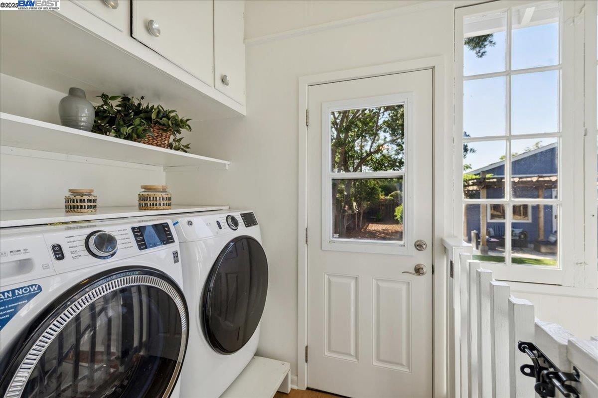 2542 Fourth St, Livermore