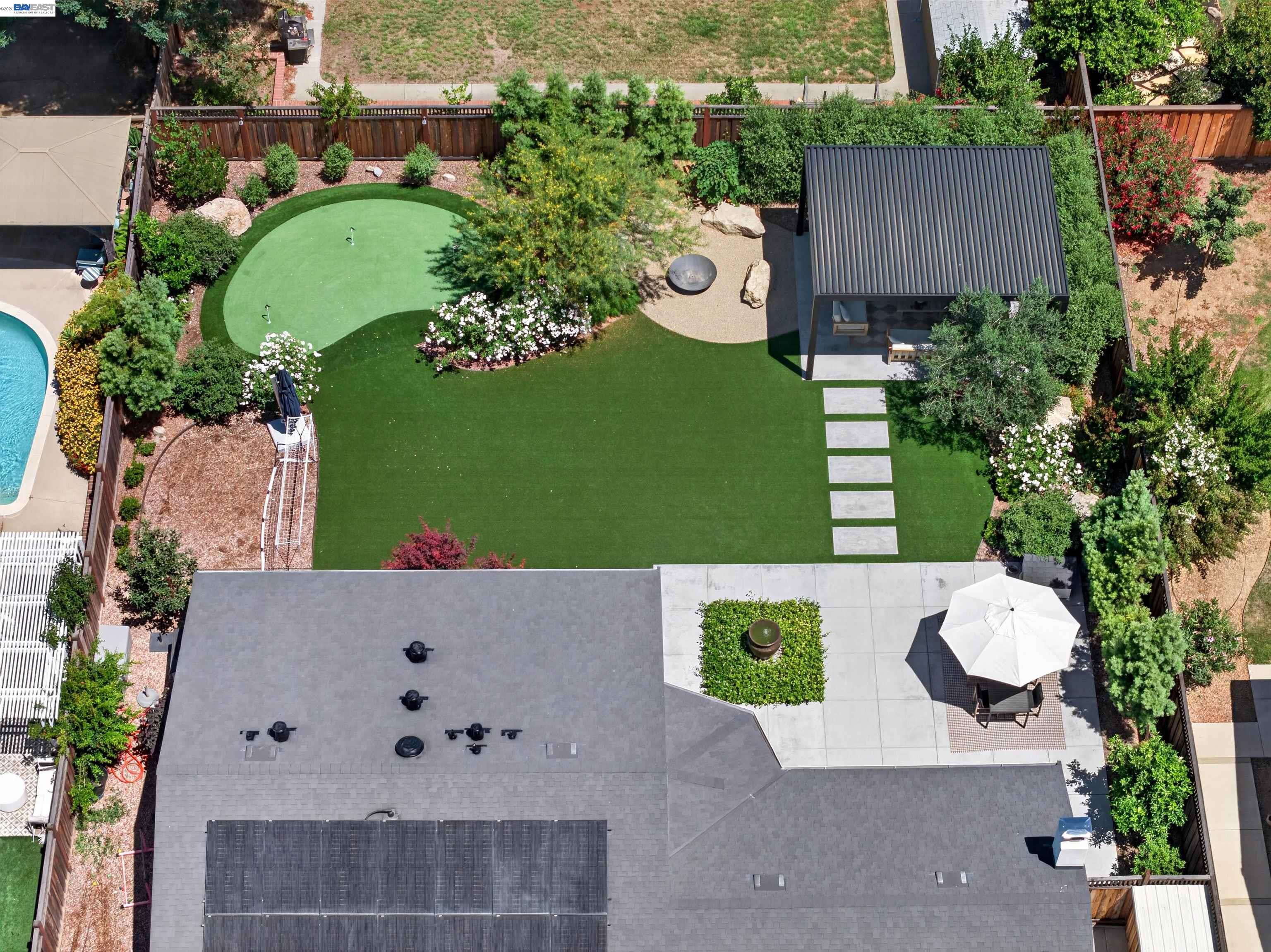 824 Alden Ln