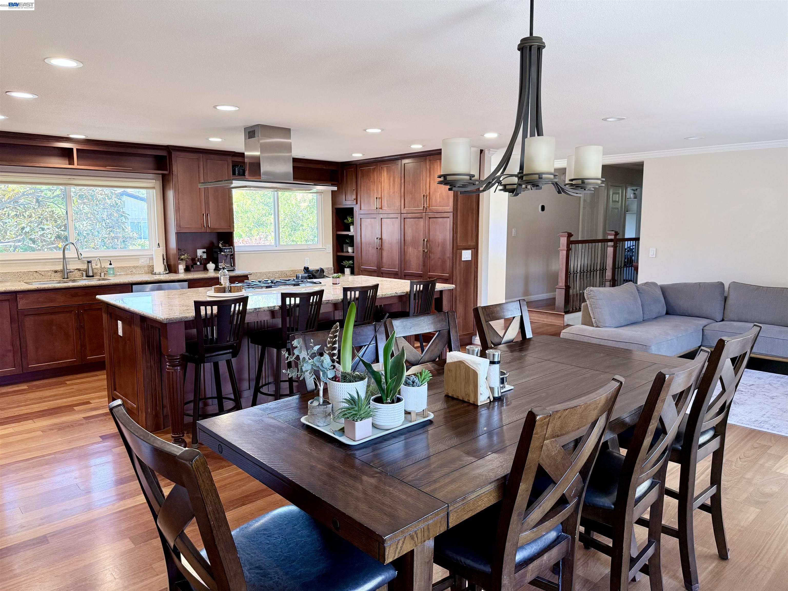 4212 Cabernet Ct