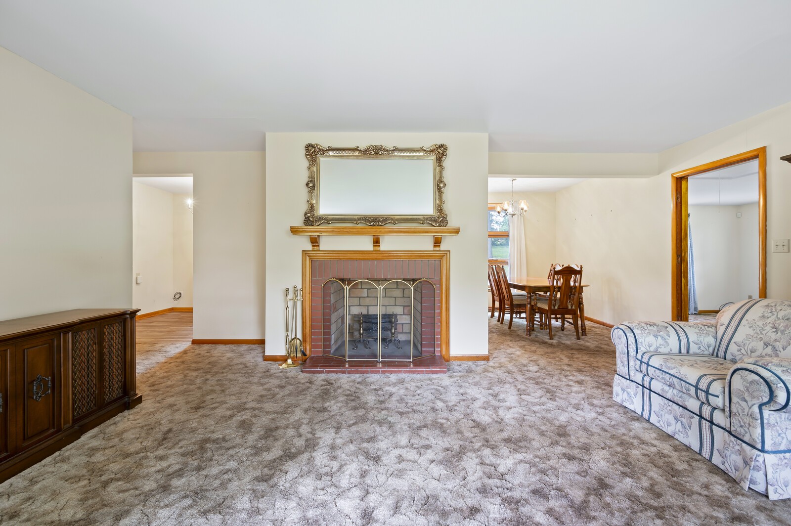 4507 Broomfield Dr