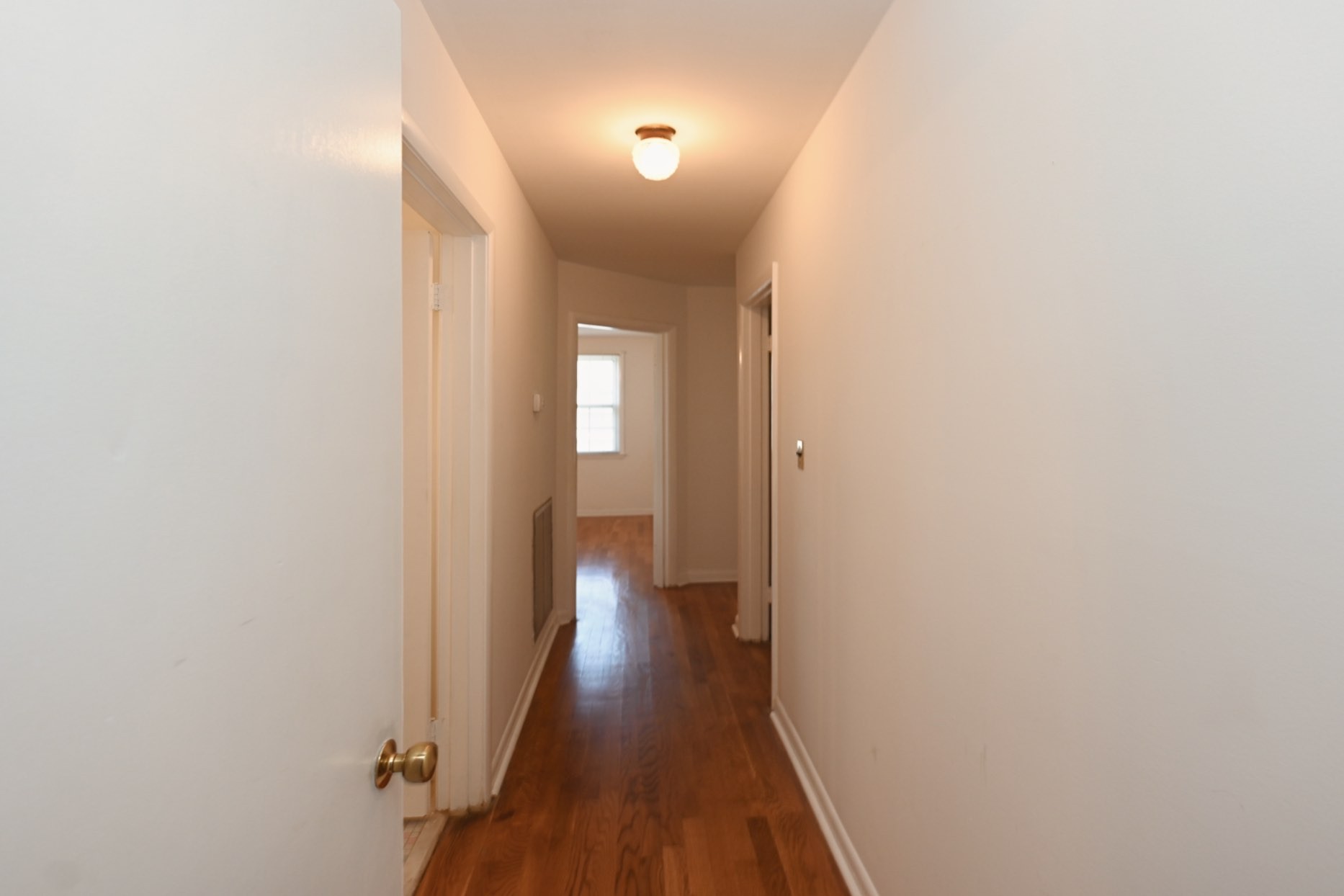 407 Lynn Dr