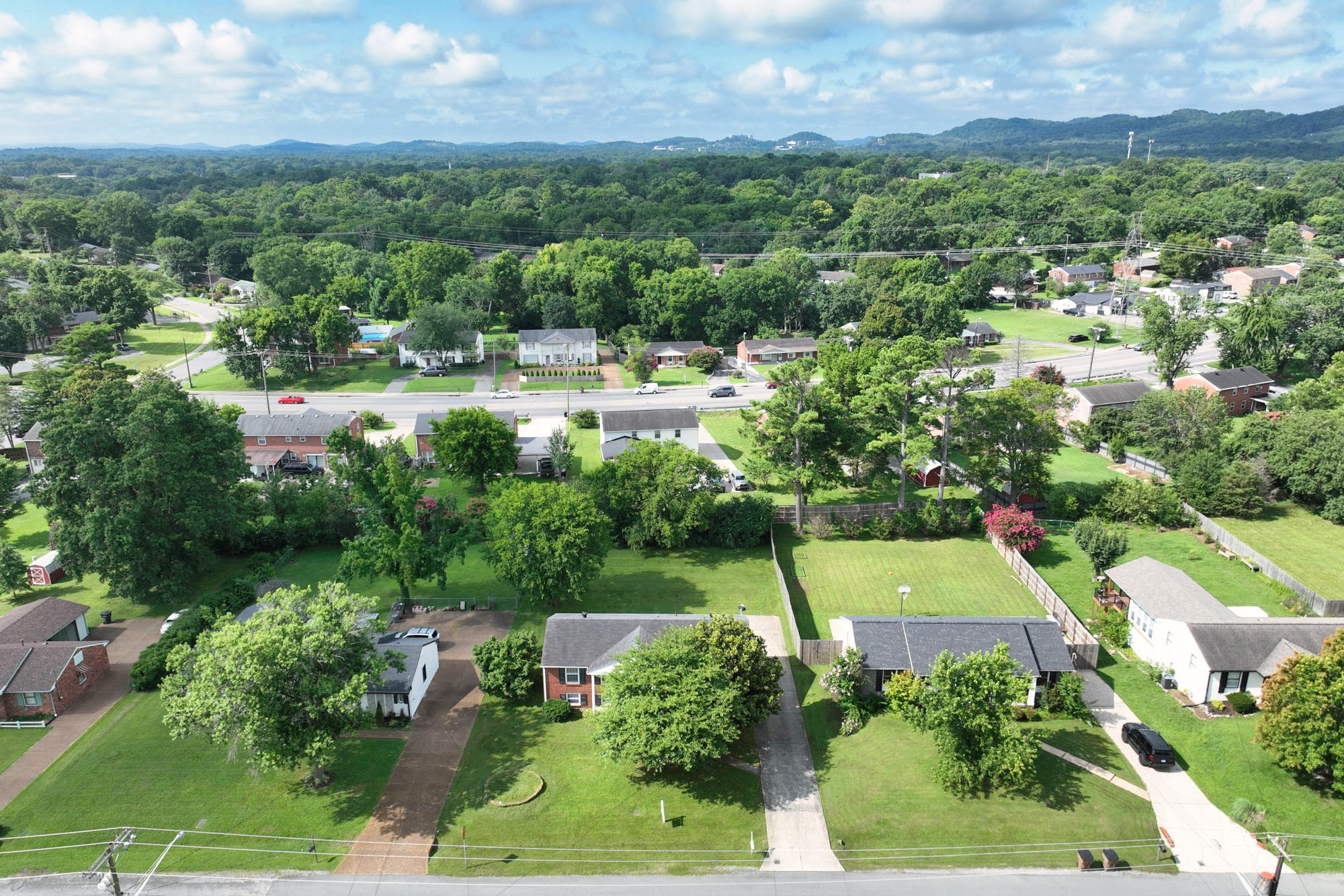 407 Lynn Dr