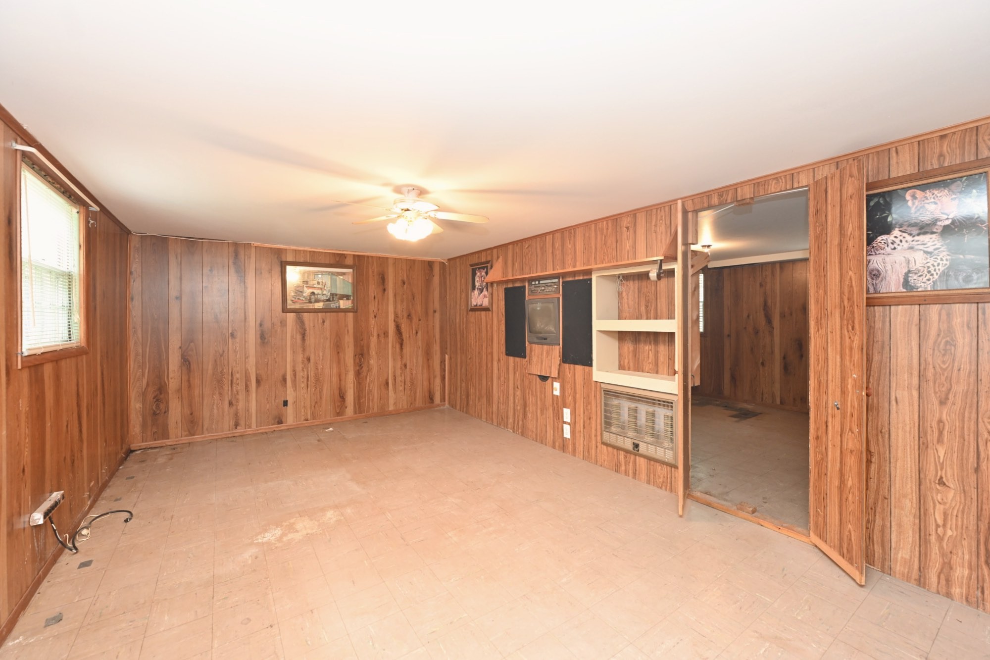 407 Lynn Dr
