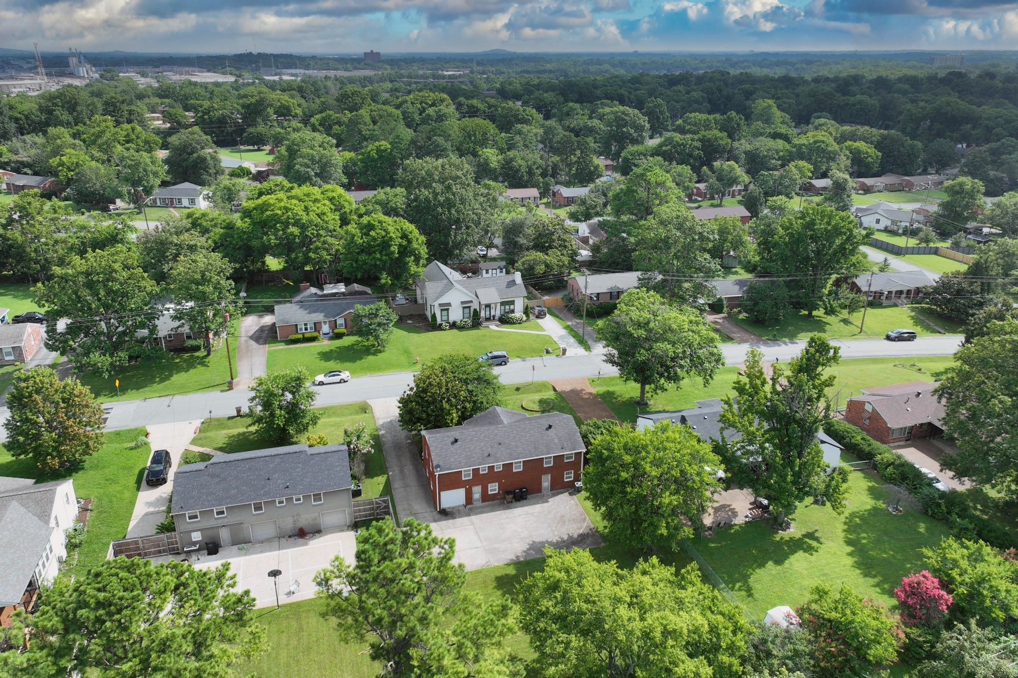 407 Lynn Dr
