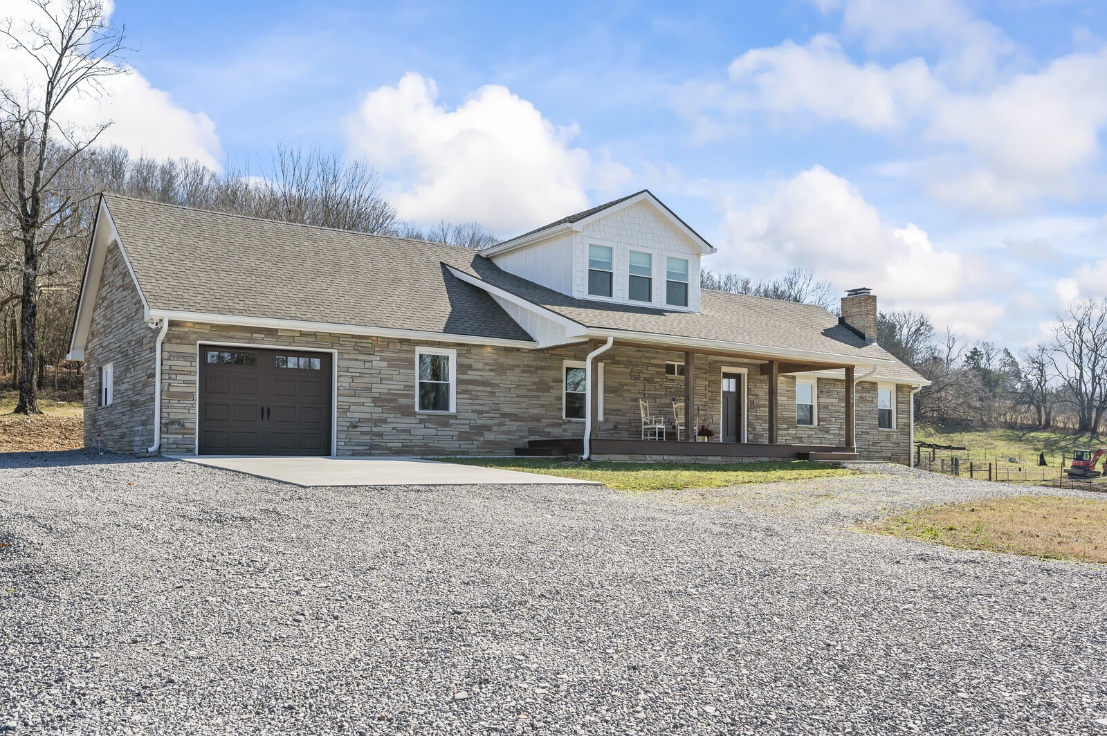 744 Dobbins Pike