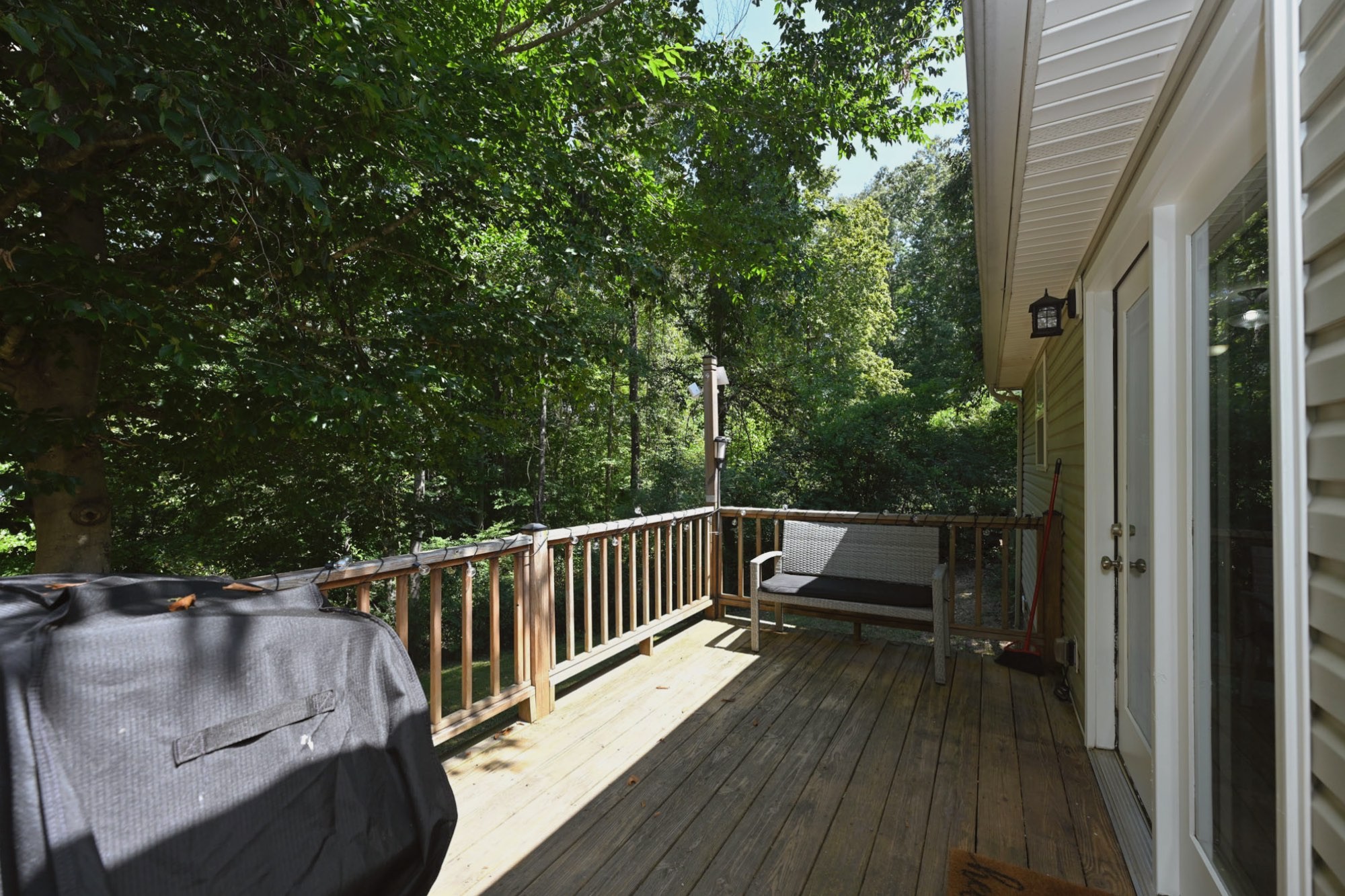 936 Jordan Cir