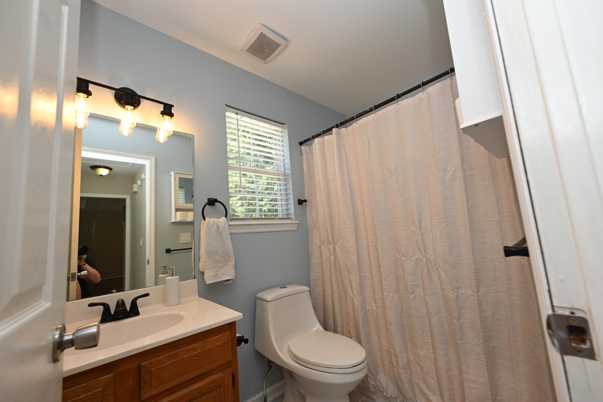 936 Jordan Cir