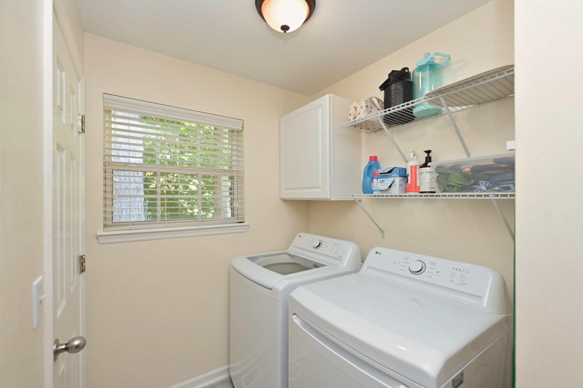 936 Jordan Cir