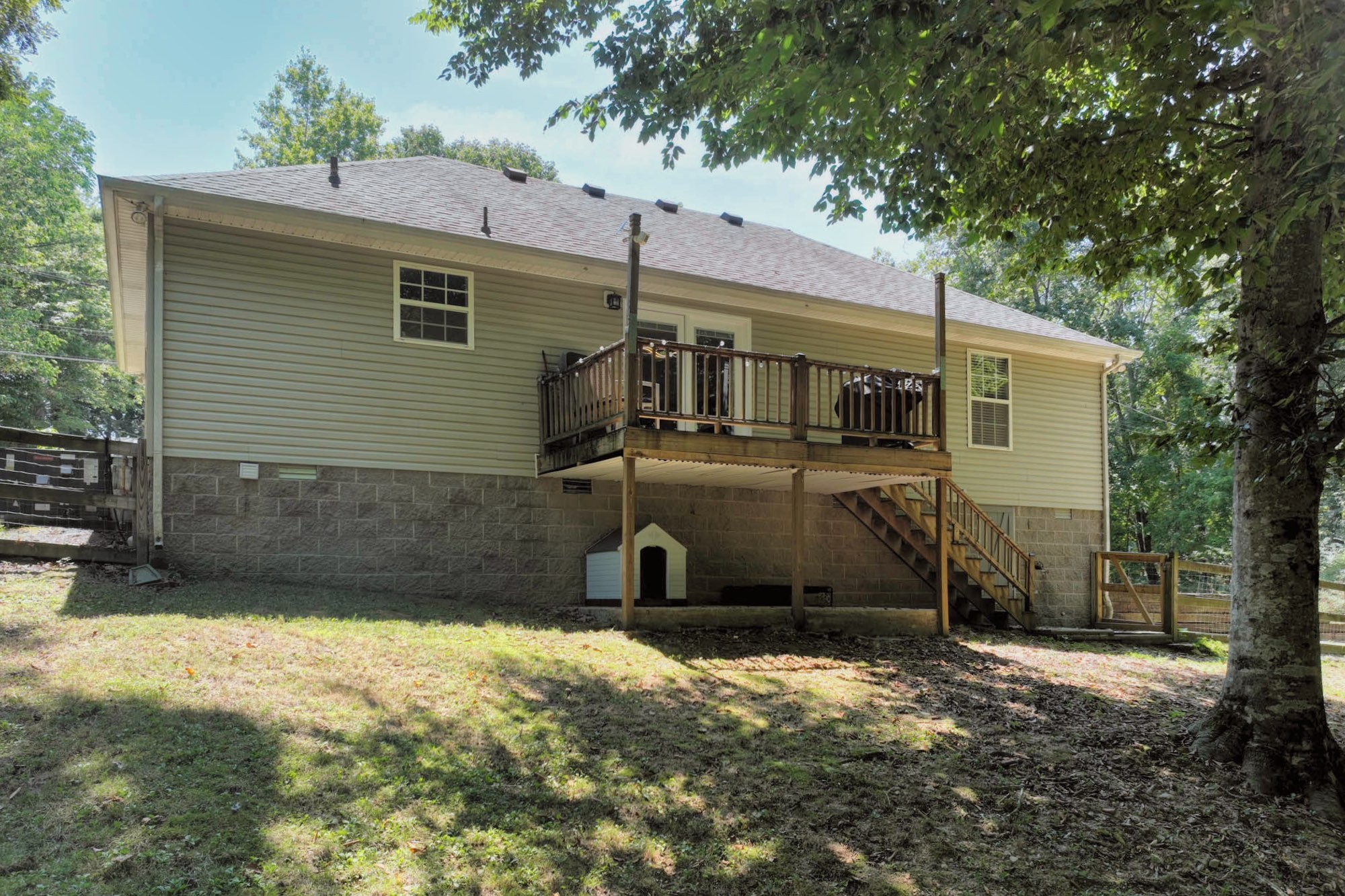 936 Jordan Cir