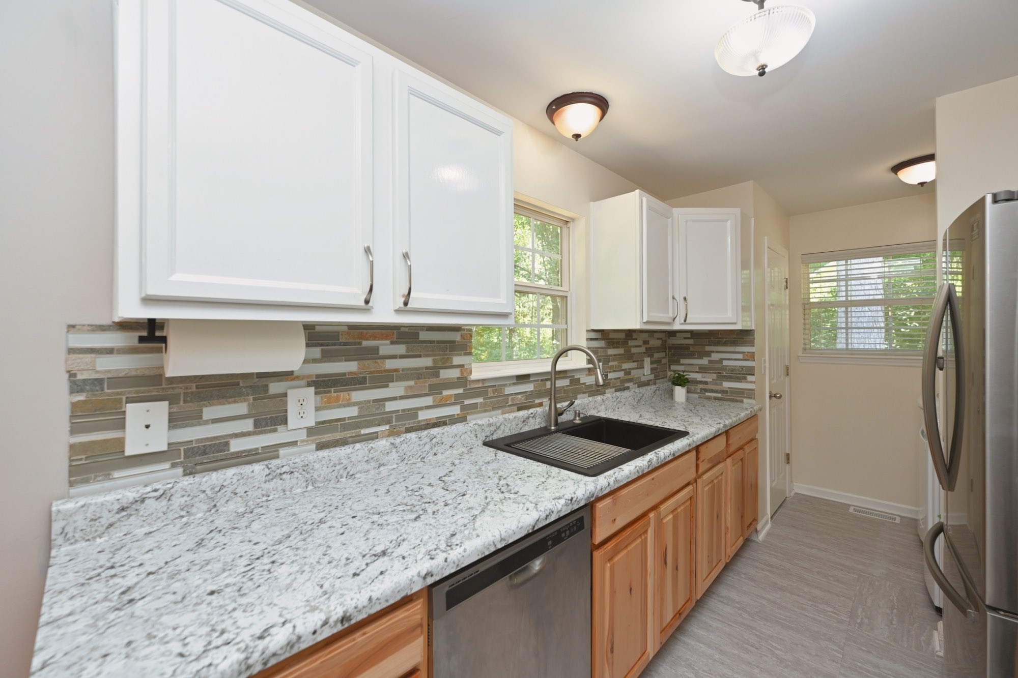 936 Jordan Cir