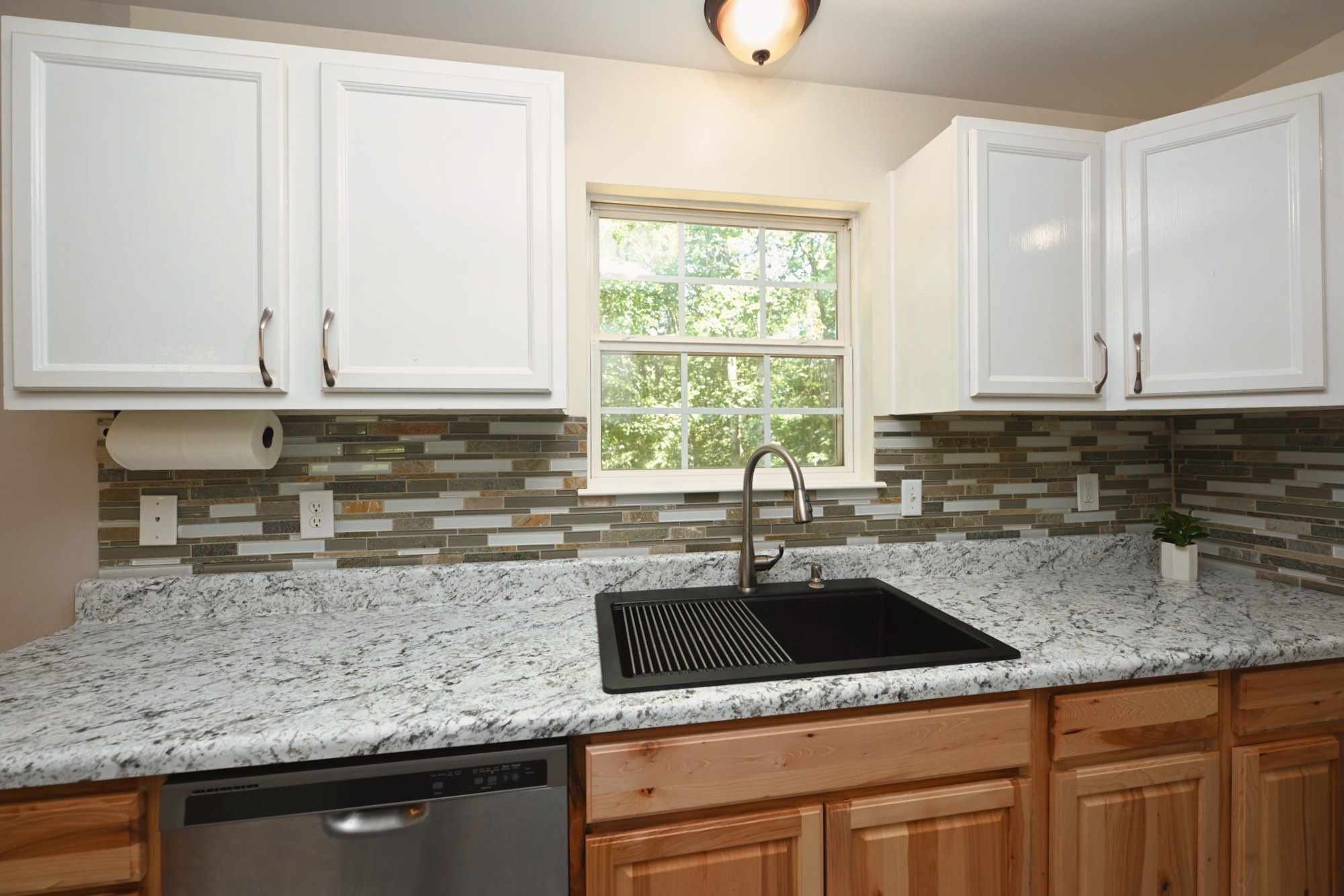 936 Jordan Cir