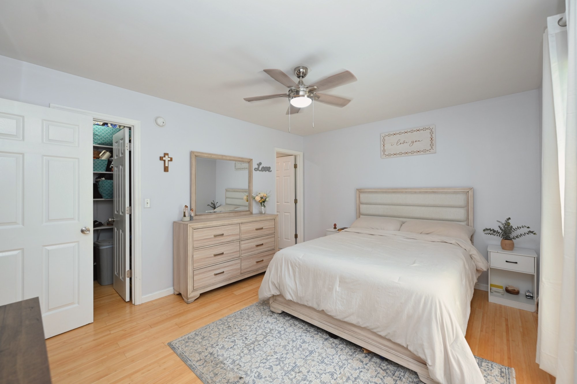 936 Jordan Cir
