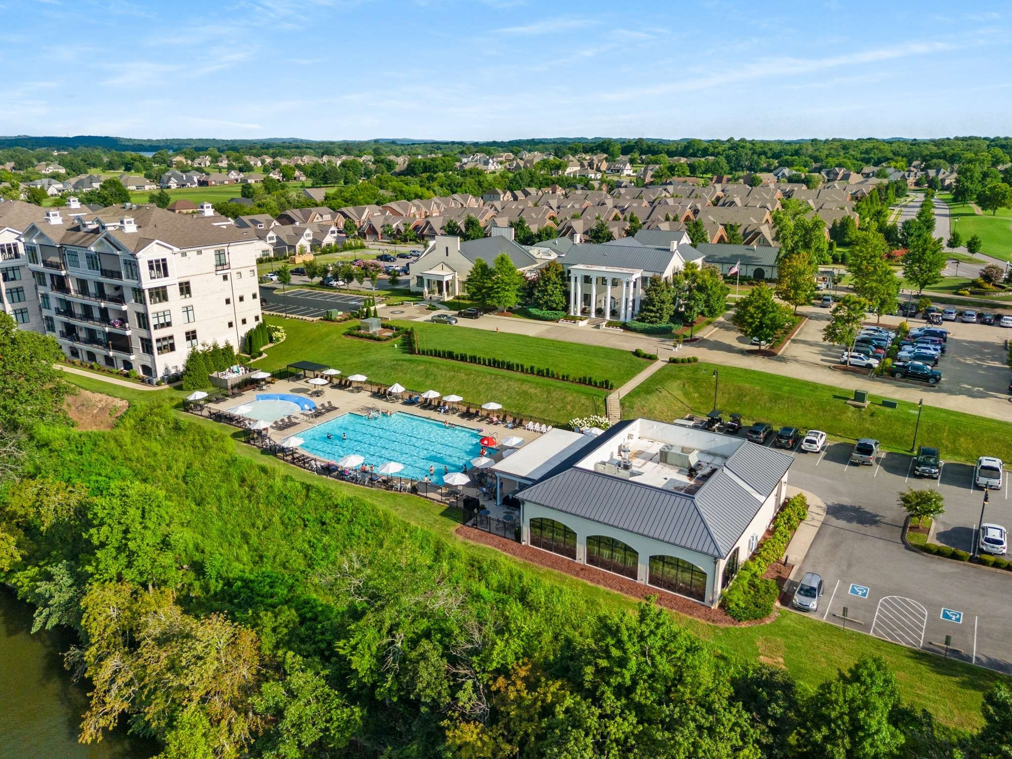 1492 Boardwalk Pl, E