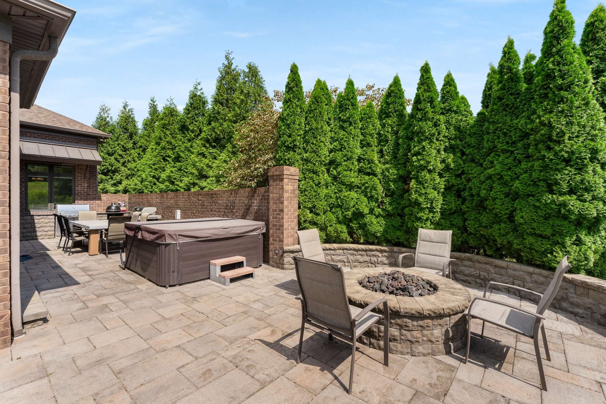 1492 Boardwalk Pl, E