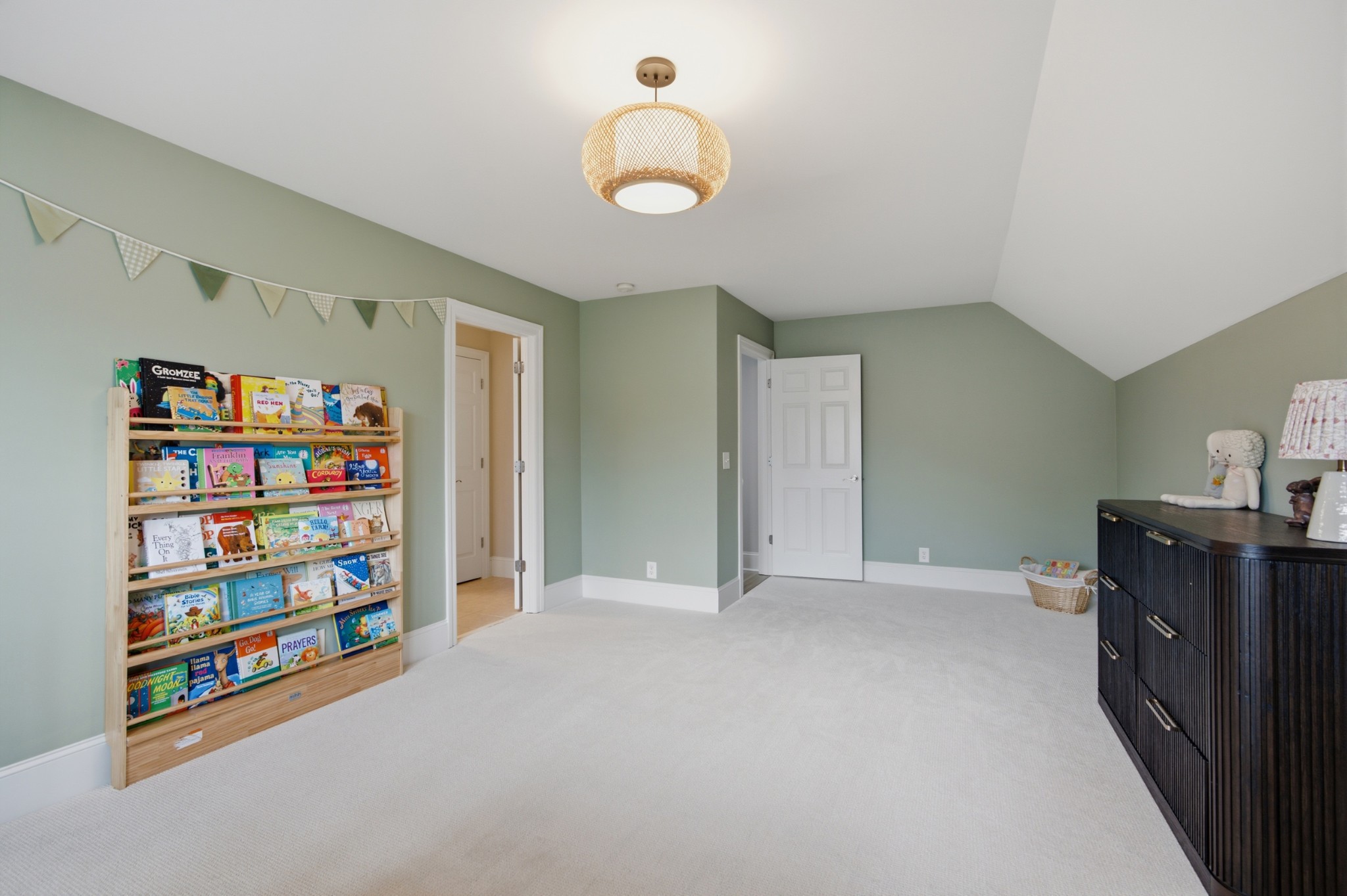 1236 Monarch Way