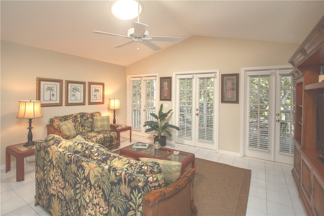 1195 Winding Oaks Circle 307