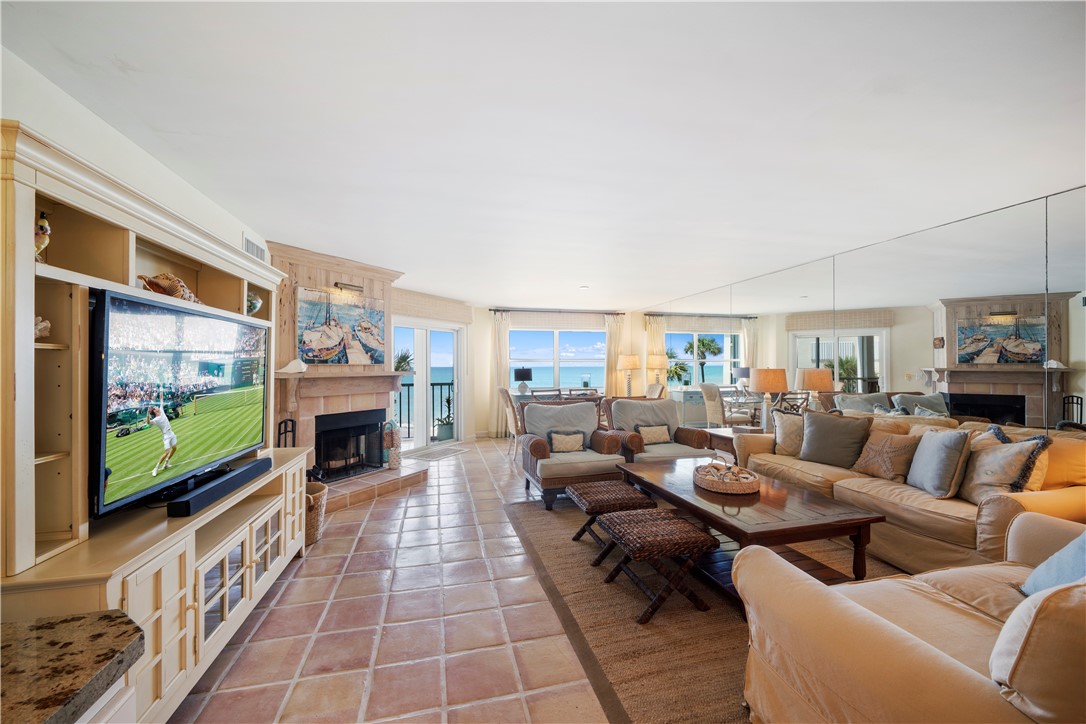 8880 N Sea Oaks Way 203