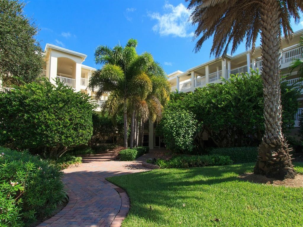 8880 N Sea Oaks Way 203
