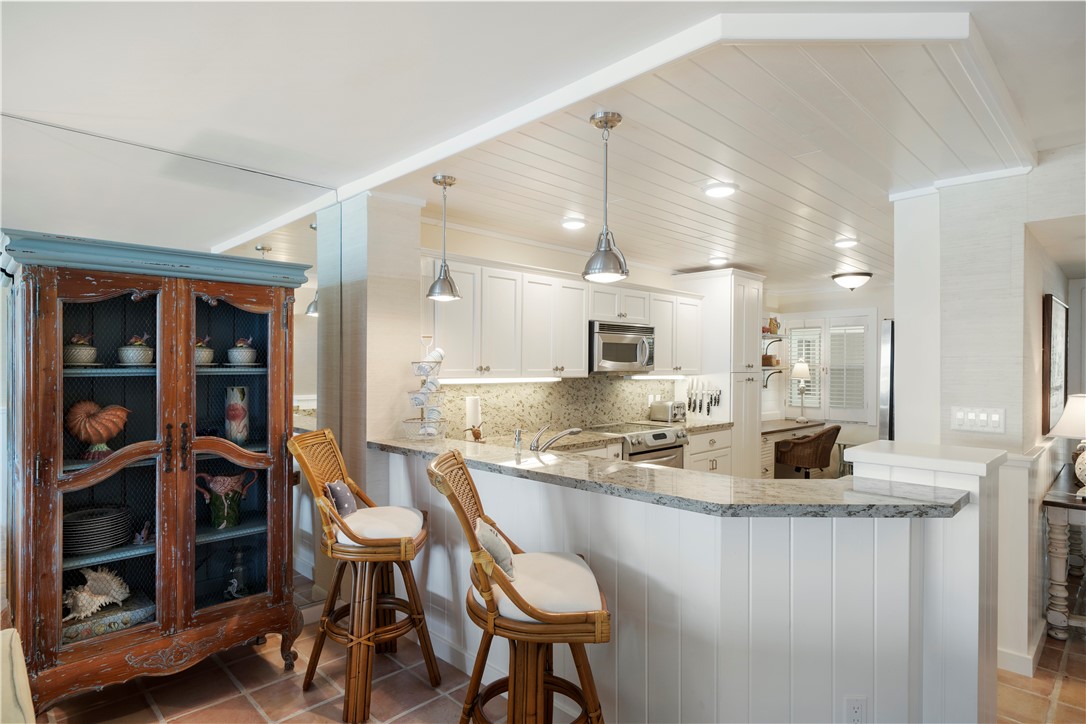 8880 N Sea Oaks Way 203