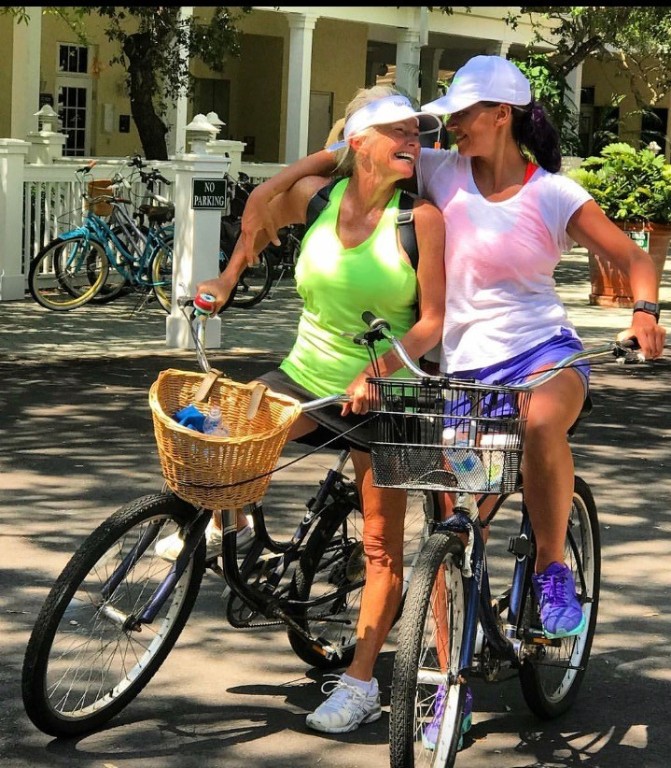 8880 N Sea Oaks Way 203