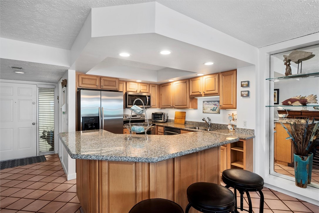 8880 N. Sea Oaks Way 105