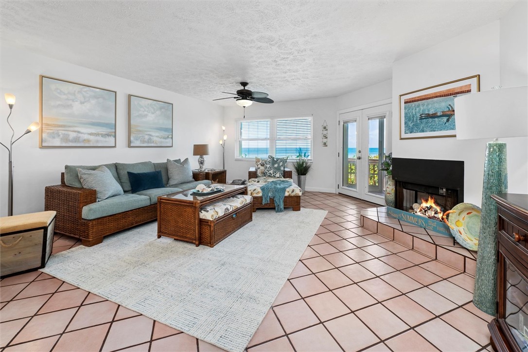 8880 N. Sea Oaks Way 105