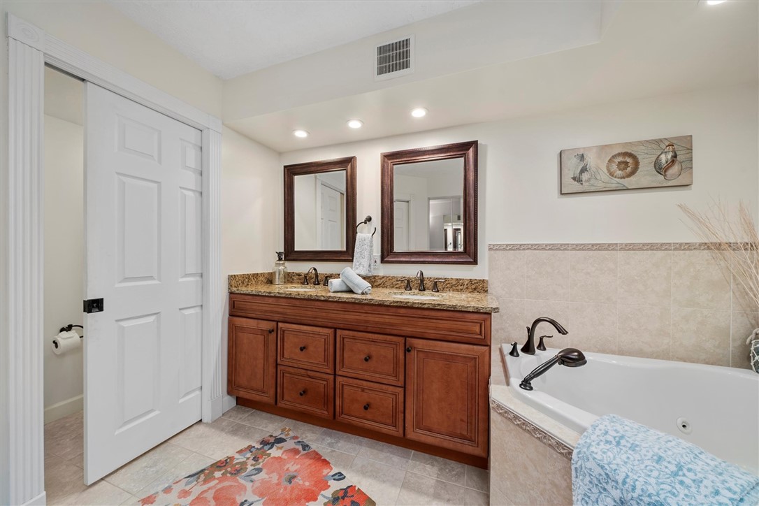 8880 N. Sea Oaks Way 105