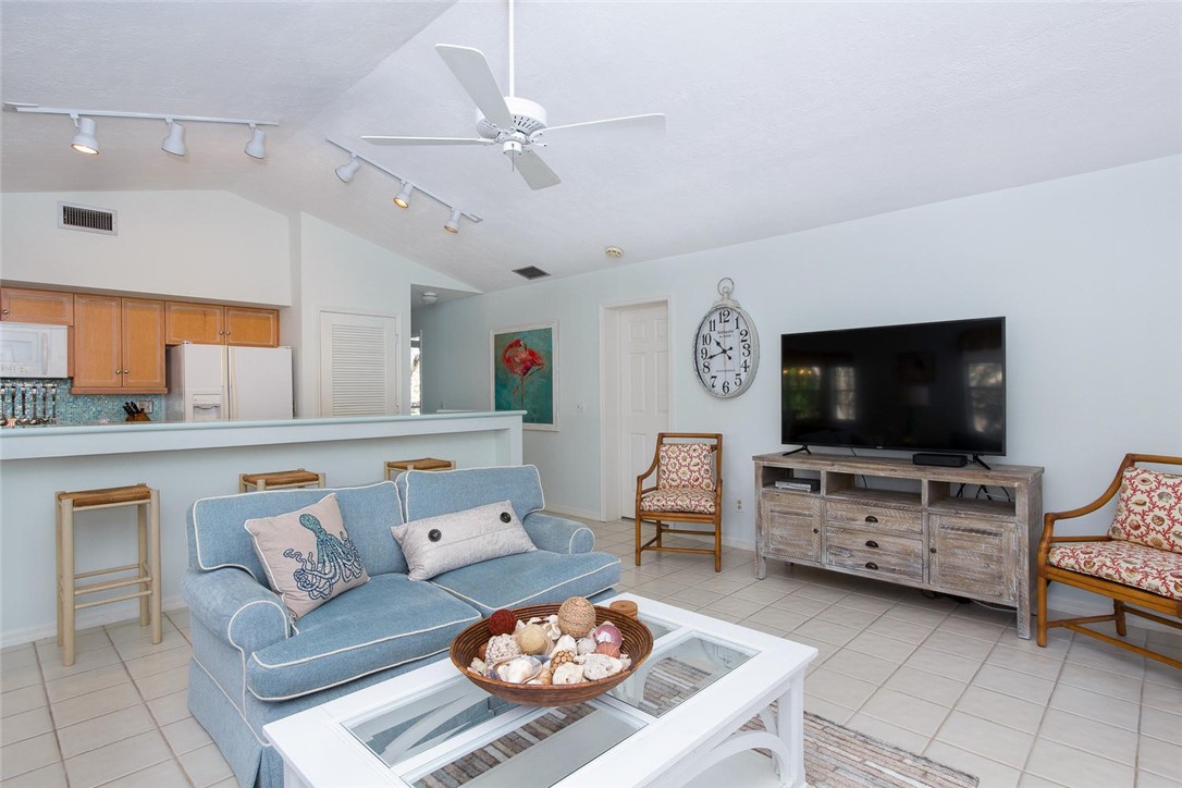 1215 Winding Oaks Circle 408