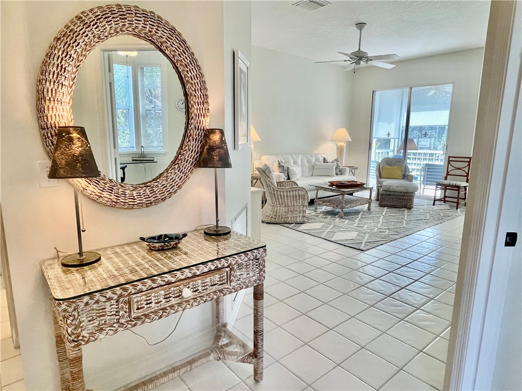 1460 Winding Oaks Way 104