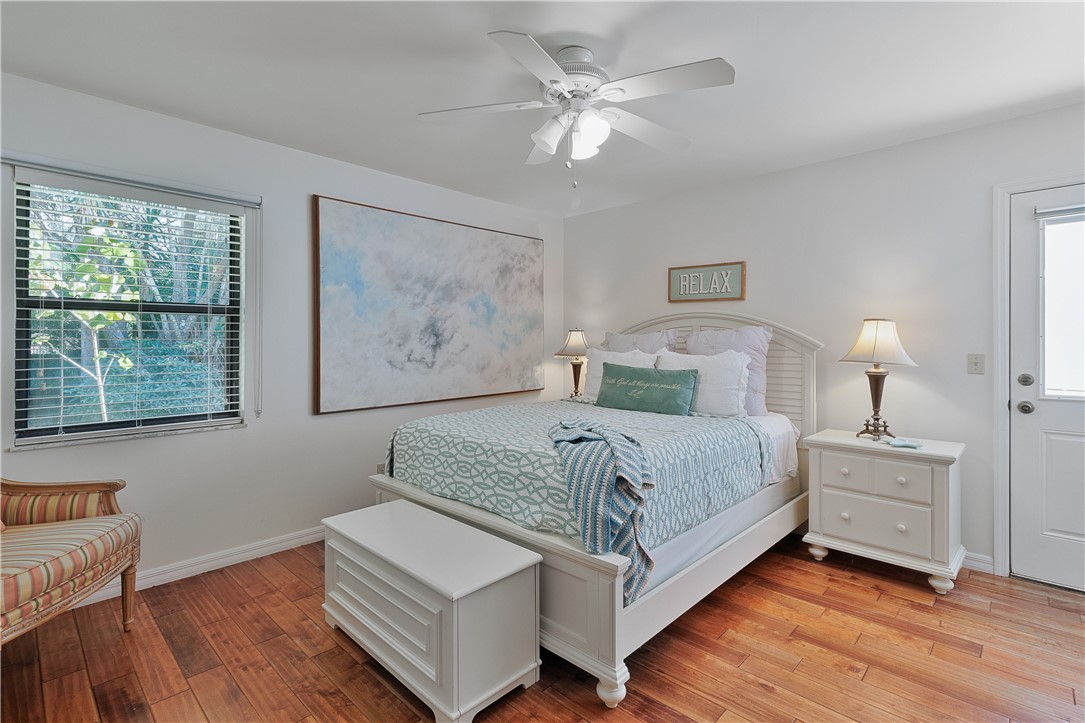 9430+9436 Sea Grape Drive
