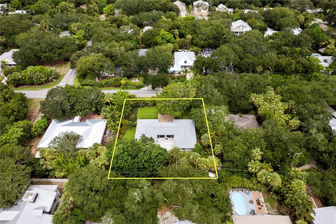 9430+9436 Sea Grape Drive