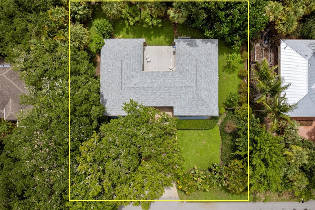 9430+9436 Sea Grape Drive
