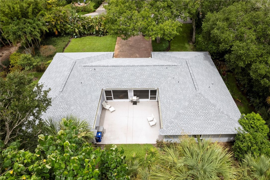 9430+9436 Sea Grape Drive