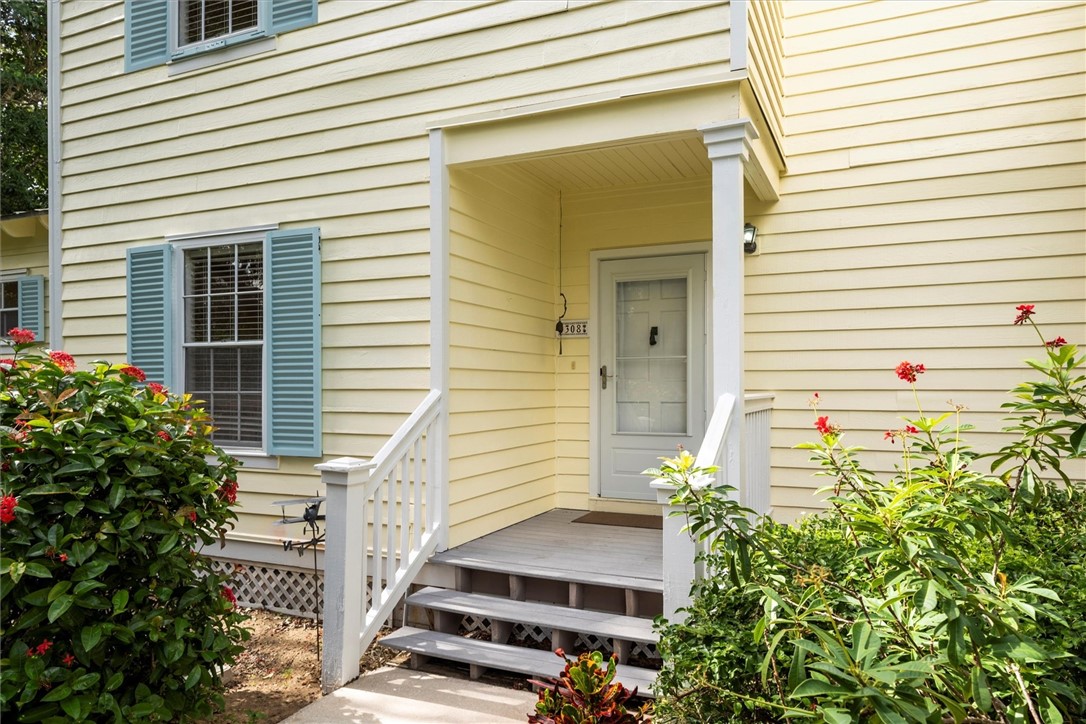 1500 Fern Court 308