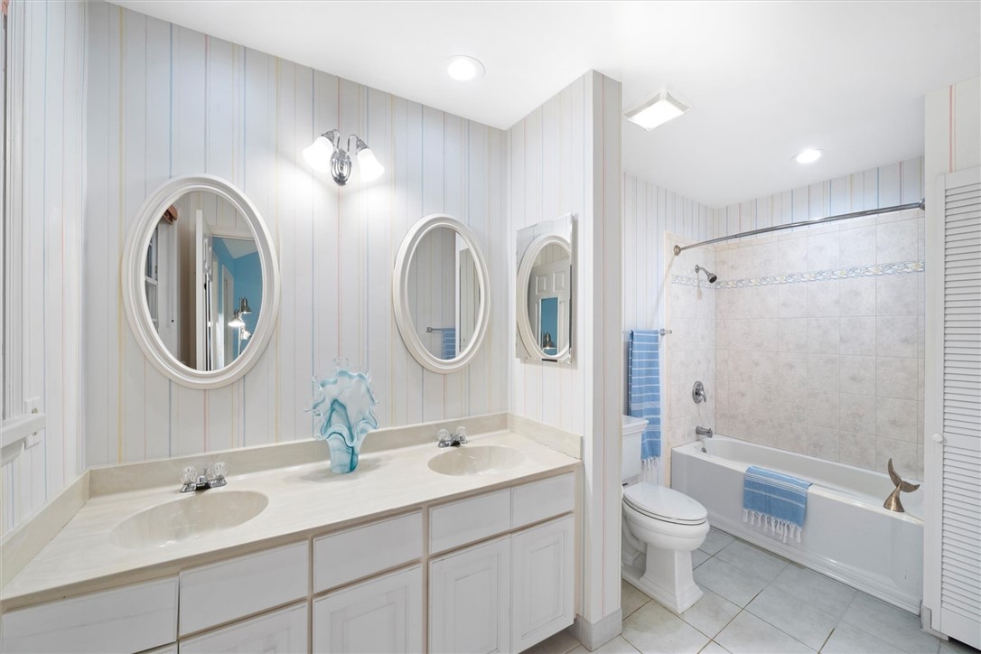 1500 Fern Court 308