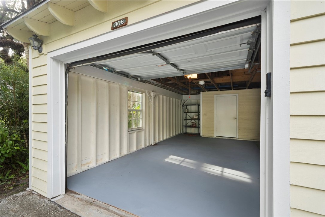 1500 Fern Court 308