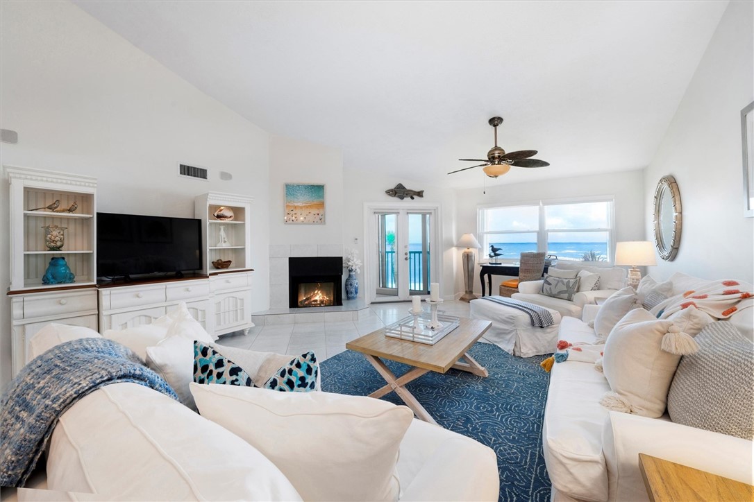8880 N Sea Oaks Way 306