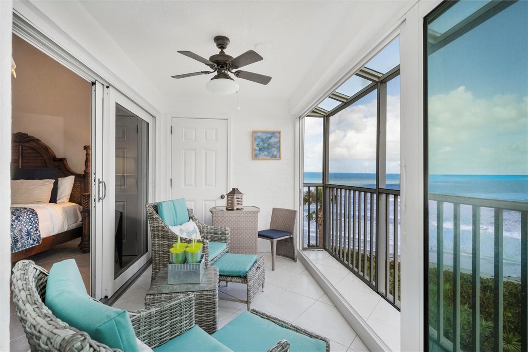 8880 N Sea Oaks Way 306