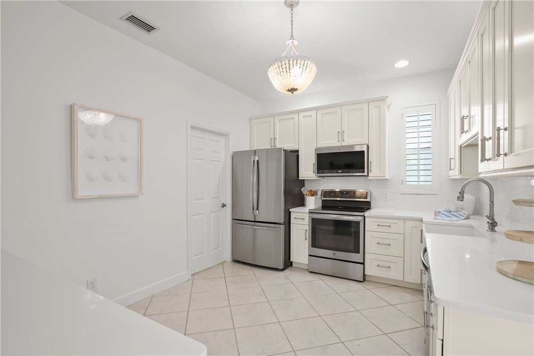 1354 Winding Oaks Circle W