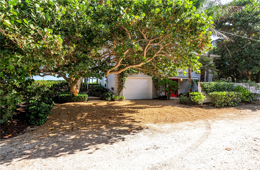 9490 Doubloon Drive