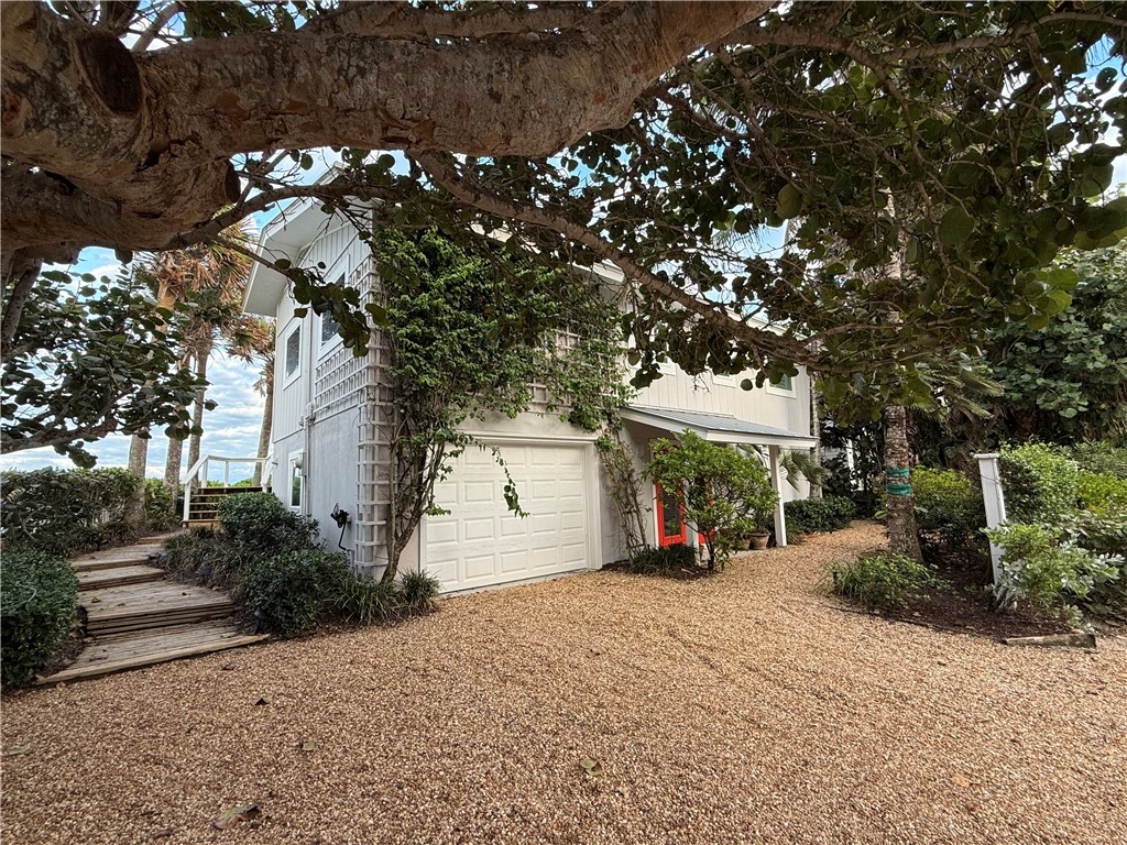 9490 Doubloon Drive