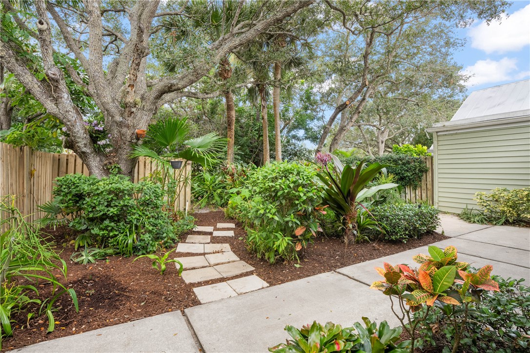 1539 Sabal Court