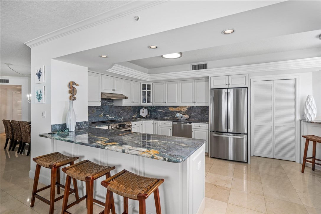 8890 N Sea Oaks Way 105