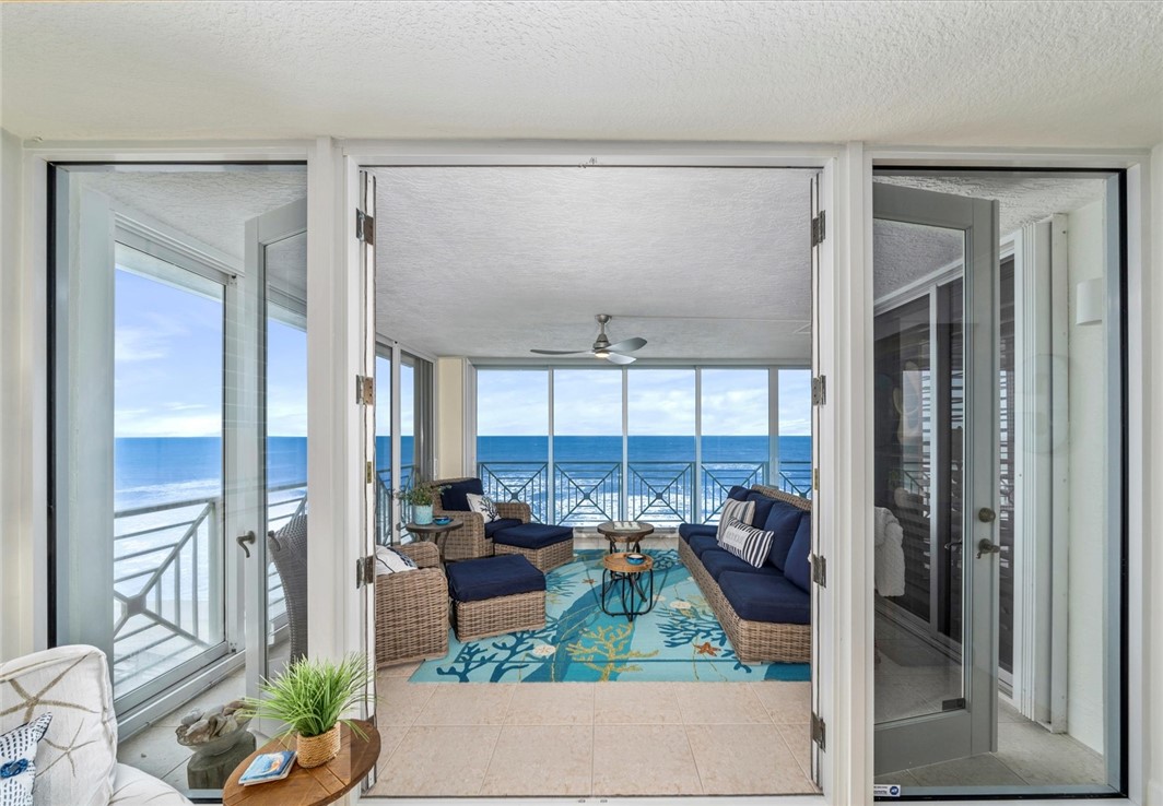 8890 N Sea Oaks Way 105